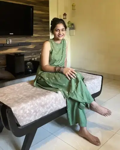 Call Girls Sikandrabad Cash On Delivery